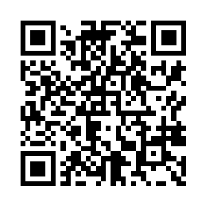 眼神之中也不断的闪烁着一股凶戾的光芒二维码生成