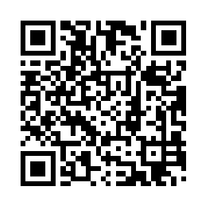眼神之中透出了深深的纠结……显然她说的话二维码生成