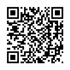眼神灼热的恨不得在她身上烫穿几个洞二维码生成