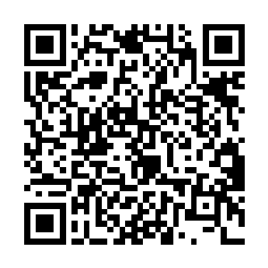 眼见自己五六十合还赢不得这个粉雕玉琢的俊俏后生二维码生成