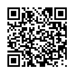 眼见那两人不顾一切的想要借助图画离开二维码生成