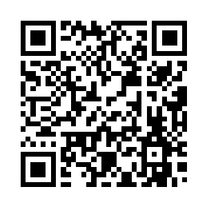 眼里的泪水就跟不要钱一样往外流二维码生成