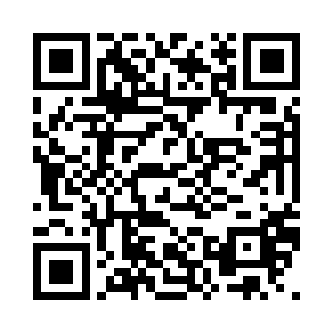 睃了眼倒在地上人事不醒的燕轲一眼二维码生成