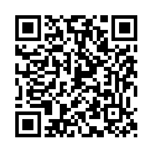 瞄了他一眼六点半了还要做饭还要给他选衣服二维码生成