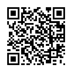 瞄准了路边的垃圾桶扔过去准确入洞二维码生成