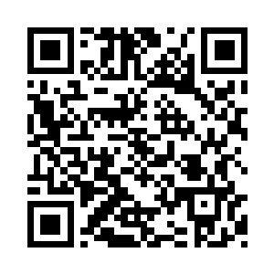 瞧向在这些人的讨论中一如既往淡漠的禾解语二维码生成