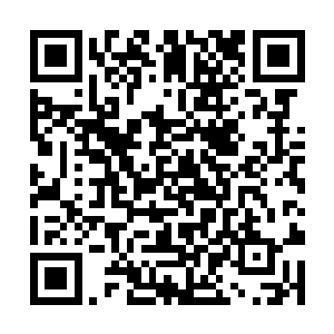 瞬间地面出现一个方圆十里被一片灰蒙蒙的雾气笼罩二维码生成