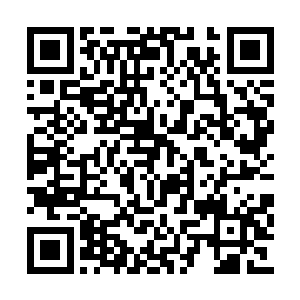 瞬间就跻身于北美公告牌专辑排行榜的前三十名二维码生成