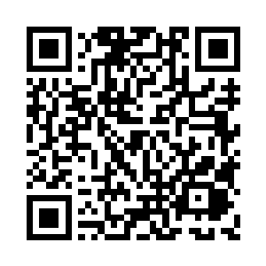 瞬间的走神差点让他和迎面的一辆小客车相撞二维码生成