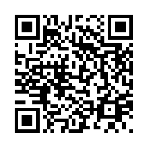 石亭中的石碑开始绽放出纯白的光辉二维码生成