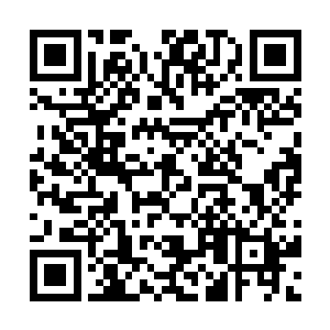 石头和圆圆以及21号立刻合力将阿尔戈斯搬了起来二维码生成