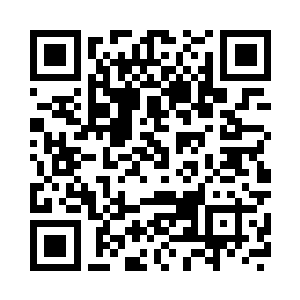 石质的脚底和地面发出富有节奏的二维码生成