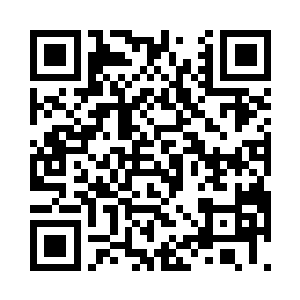 砰的一声狠狠在扑向他的那只狼脑袋上二维码生成