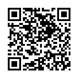 硕大的带有强大的压迫力的大脑袋靠过来二维码生成