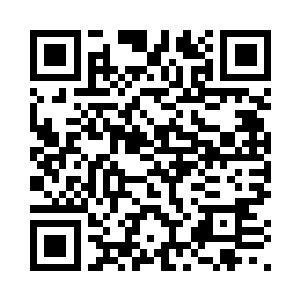 硕大的火焰拳头轰击在巨灵的身上二维码生成