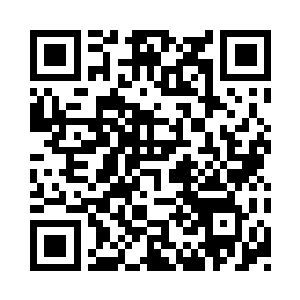 硬生生的将高昂姿势的战盔掰得低下了头二维码生成