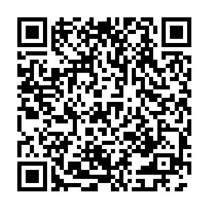 确保自己的体态和运动能力能让自己穿着这么紧身的服装还能游刃有余二维码生成