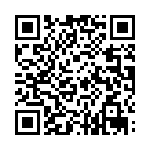 确定了没有可疑车辆跟踪才驶到豪宅的外面二维码生成