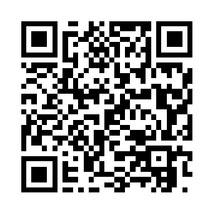 碧绿的海水在这里透明得像水晶一样二维码生成