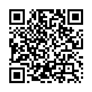 社稷学府办事处内有几名工作人员在值班二维码生成