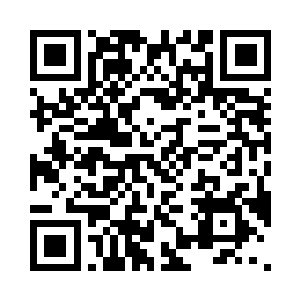 祁象想到请柬上标明的花草茶话会字样二维码生成