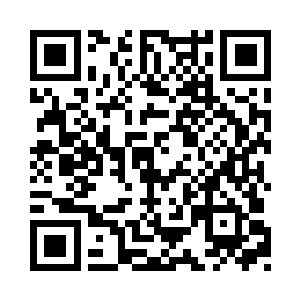 祖家的人站起来……成片成片的宾客站起来二维码生成