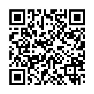 神情凝重的侧过脸看了下龙宇所在的地方二维码生成