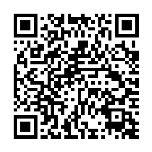 福布斯杂志公布了全球身价在1o亿美元以上的富豪排行榜二维码生成