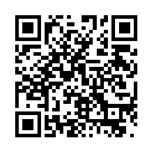 离从腰间抽出一把银制的军用手铐二维码生成