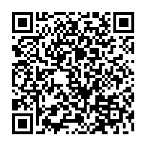 离开了京城那样的繁华之地那京城的繁华冲的发昏的头脑也渐渐地清醒了许多二维码生成