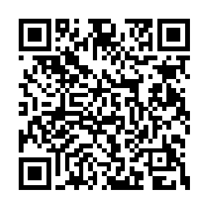 离张铁的所在的房间的距离已经只有不到二十步二维码生成