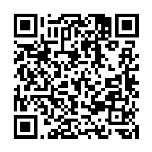 离殇城城主的6条手臂上各自出现了一把雪白的战刀二维码生成