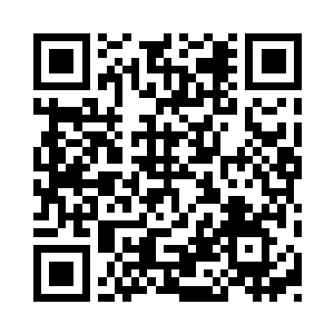 秋竹立刻走了过去将她扶到了他的位置上二维码生成