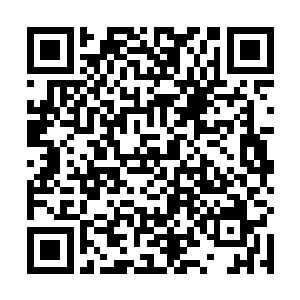 秦军黑色的盔甲浩浩荡荡如同一条奔流不息的黑色河流二维码生成