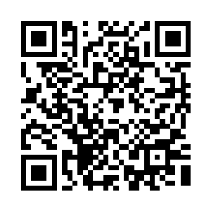 秦宇只能仔细的在那些没画到的地方二维码生成