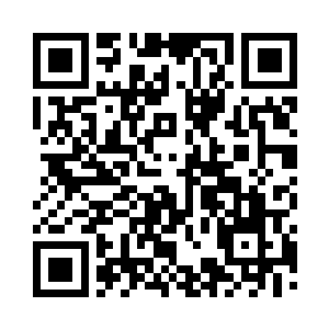 秦宇回头就发现虽然翘翘的眼睛一直盯着他二维码生成