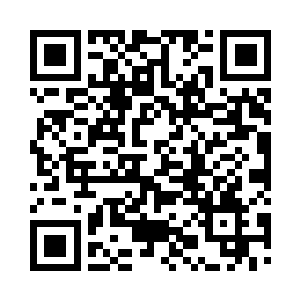 秦宇想起来了当初在神智陷入昏迷时候二维码生成