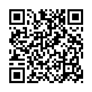 秦宇用笔在纸上的七个方位上勾勒出了七个圈二维码生成