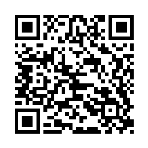 秦宇看到王秀琴突然转身朝着一个方向走去二维码生成