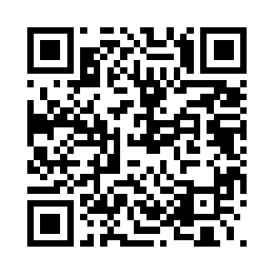 秦宇走回到了苗忠伟和赵咏君两人的身前二维码生成