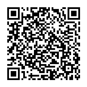 秦方是一点成就感也没有的……即便这人比其他的雇佣兵要厉害不少二维码生成