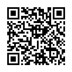 秦昊肯定在学校里安排了人监视她的二维码生成