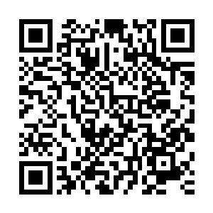 秦洛怀疑这漆黑的雾气就是导致她一直没办法醒来的罪魁祸首二维码生成