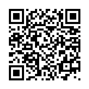 秦铮也看到有一根栅栏的篱笆露出来二维码生成