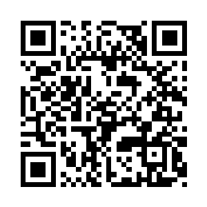 秦铮从英亲王妃和谢芳华身上收回目光二维码生成