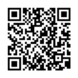 秦铮见谢芳华情绪被他一句话安抚下来二维码生成