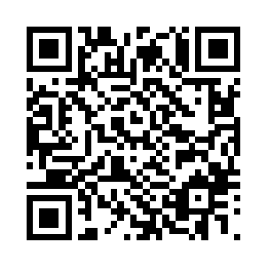 程妙君在和一个老家伙争得面红耳赤二维码生成