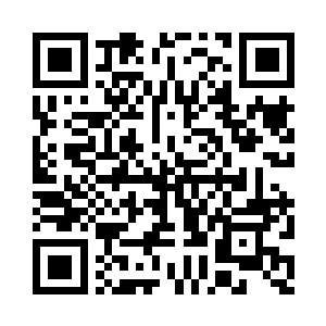 穆扬灵将小熊怀里的金子拿出来看了看二维码生成