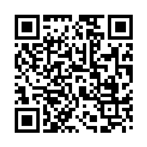 穆扬灵转身从书架上挑出牛场去年的账册二维码生成