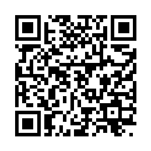 穆昂倒是开始越来越显得焦虑不安了起来二维码生成